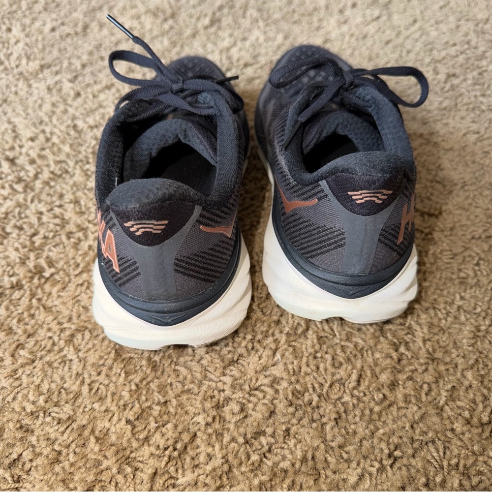 Women’s Hoka Clifton 9 Running Shoes Black Size 9 - Picture 4 of 9